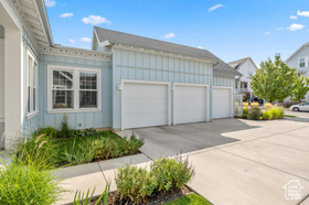 Photo 2 for 10703 S Beach Comber Way
