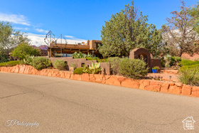 Photo 4 for 888 N Coyote Gulch Ct