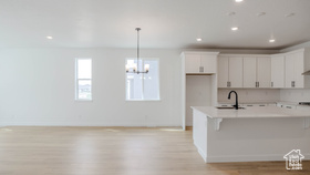 Photo 4 for 5518 N Trailside #502