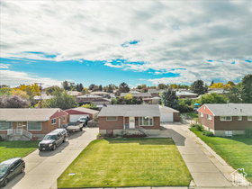 Photo 2 for 5485 W Paulette Ave