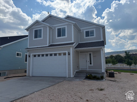 Photo 3 for 2229 S Beachcomber Ln