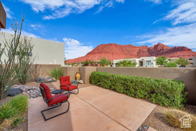 Photo 4 for 768 E Palisades Cir