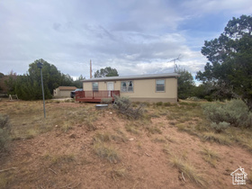 Photo 2 for 45711 W Colt Rd #131