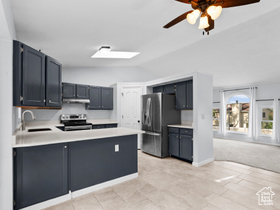 Photo 5 for 9345 S Windflower Ln