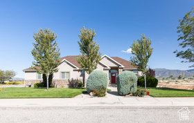 Photo 2 for 4262 N 2325 West