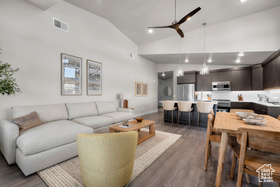 Photo 2 for 1169 W Helling Cir #3-301