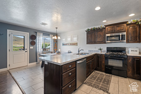 Photo 6 for 785 S Peachtree Dr