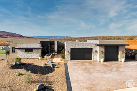 Photo 2 for 5627 W Desert Dream