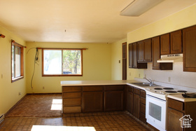 Photo 5 for 4709 E Independence Rd