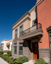 Photo 2 for 875 S Lincoln Ave #2