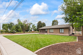 Photo 4 for 248 S Center St