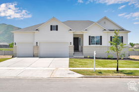 Photo 1 for 3194 E Canyon Meadows Dr #211