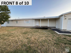 Photo 3 for 335 W Memorial Park Rd