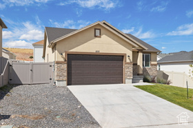 Photo 3 for 1510 S Windsong Dr