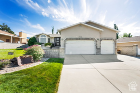 Photo 3 for 1356 Eastpoint Dr