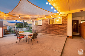 Photo 2 for 1886 W Champagne Ave