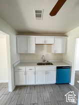 Photo 4 for 131 N 1st
