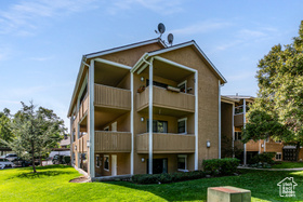 Photo 1 for 1263 E Ridge Meadow Ln #6R