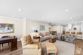 Photo 5 for 44 W Broadway #1702S