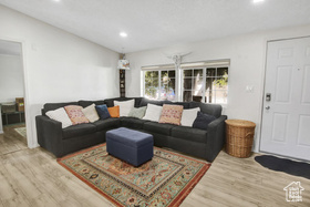 Photo 3 for 3333 S Westcrest Rd #249