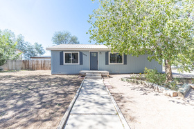 Photo 2 for 4975 N Tomahawk Dr