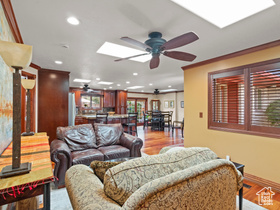 Photo 2 for 2968 E Pine View Dr
