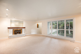 Photo 4 for 5100 S Woodmont Dr