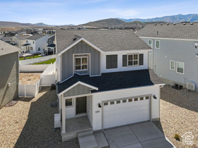Photo 3 for 7197 Woods Rose Dr