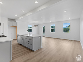 Photo 6 for 1719 W Brocious Way #301
