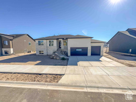 Photo 2 for 1768 S 3875 West #227
