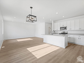 Photo 6 for 1727 W Brocious Way #302