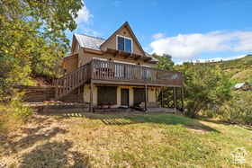 Photo 1 for 212 N Pine Dr #38