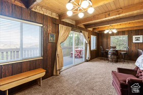 Photo 4 for 212 N Pine Dr #38