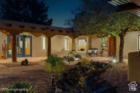 Photo 2 for 1068 N Shonto Ridge Dr