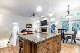 Photo 4 for 1393 E Hickory Ln