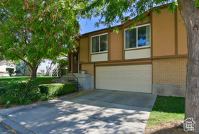 Photo 3 for 4249 S Gloucester Ct