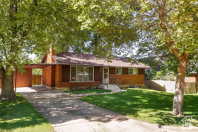 Photo 2 for 3715 Van Buren Ave