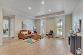 Photo 4 for 4929 W Tydeman Way #207