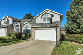 Photo 2 for 6910 S Promenade Dr