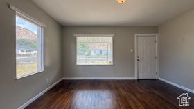 Photo 4 for 590 Parkway St