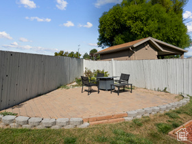 Photo 5 for 3978 W Marlis Cir