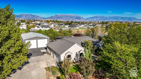 Photo 4 for 9298 N Deerfield Cir