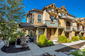 Photo 1 for 13366 N Alexis Dr #F1
