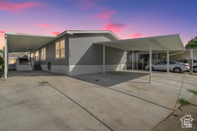 Photo 2 for 3529 Mira Loma St