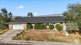 Photo 2 for 1754 California Ave