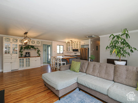 Photo 6 for 1366 W Dupont Ave