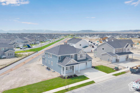 Photo 3 for 1164 E Horseshoe Way #506