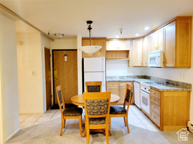 Photo 2 for 1940 Prospector Ave #106