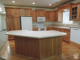 Photo 5 for 391 W Cobblestone Dr