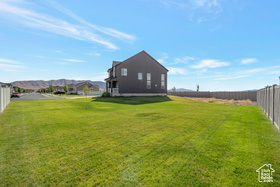Photo 4 for 28 E Craner Peak Dr
